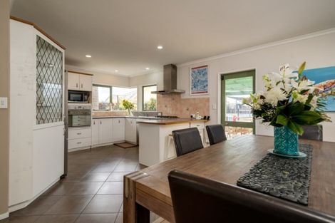 Photo of property in 53 Ocean Crest, Papamoa Beach, Papamoa, 3118