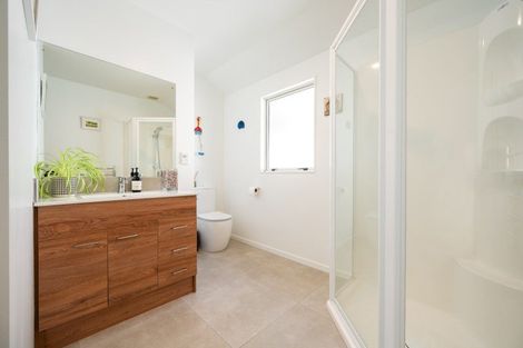 Photo of property in 15 Iona Road, Havelock North, 4130