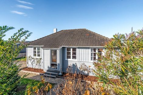 Photo of property in 30 Broadway Street, Martinborough, 5711