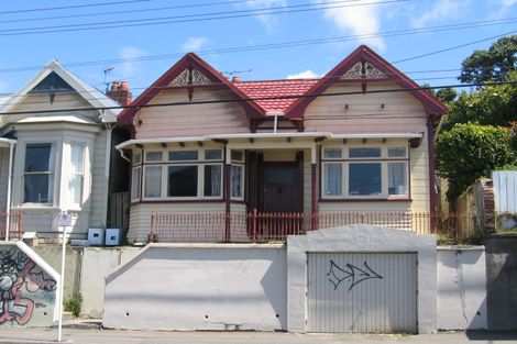Photo of property in 14 Wallace Street, Mount Cook, Wellington, 6021