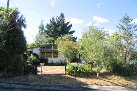 Photo of property in 3 Whangakoko Grove, Birchville, Upper Hutt, 5018