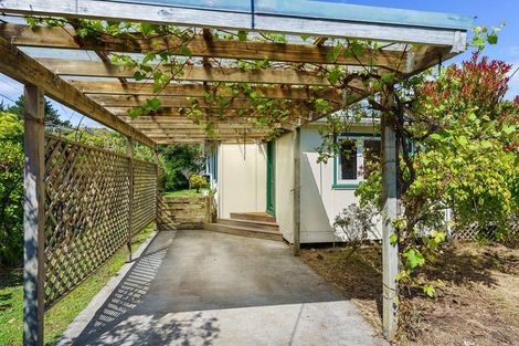 Photo of property in 56 Te Moana Road, Waikanae Beach, Waikanae, 5036