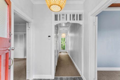 Photo of property in 52 Portal Street, Durie Hill, Whanganui, 4500