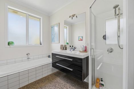 Photo of property in 261 Raynes Road, Rukuhia, Hamilton, 3282