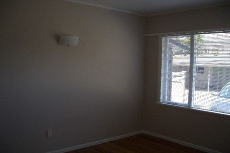 Photo of property in 1/12a Sanders Avenue, Takapuna, Auckland, 0622