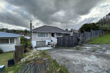 Photo of property in 19 Camelot Place, Glenfield, Auckland, 0629