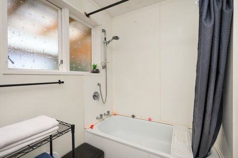 Photo of property in 8 Craven Court, Ashhurst, 4810