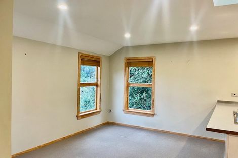 Photo of property in 22 Parliament Street, Thorndon, Wellington, 6011
