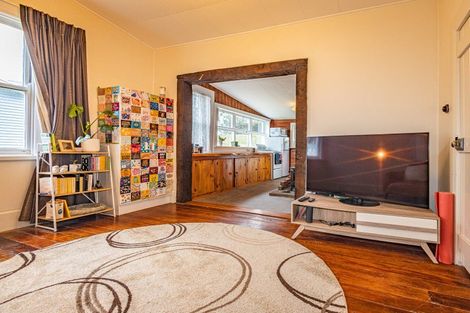 Photo of property in 6 Islington Street, Raetihi, 4632