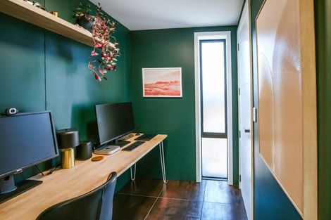 Photo of property in 9 Matipo Street, Wanaka, 9305