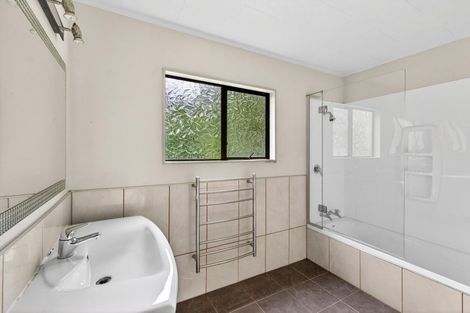 Photo of property in 128 Priestley Terrace, Bluff Hill, Napier, 4110
