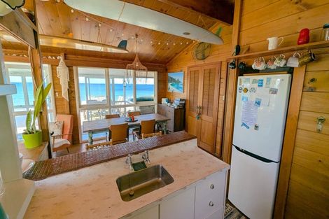 Photo of property in 349 Pukehina Parade, Pukehina, Te Puke, 3189