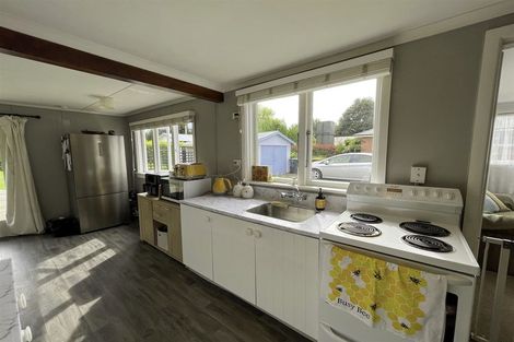 Photo of property in 53 Main North Road, Geraldine, 7930