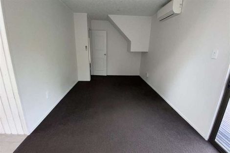 Photo of property in 13 Felstead Street, Birkenhead, Auckland, 0626