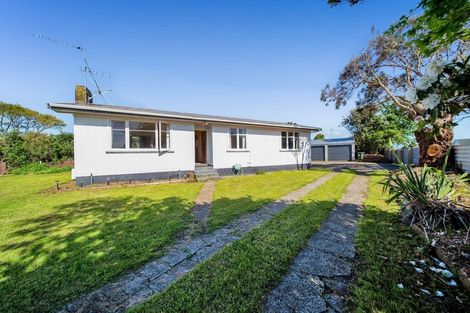 Photo of property in 65 Turuturu Road, Hawera, 4610
