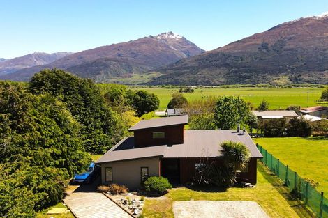 Photo of property in 5 Kiwi Street, Makarora, Wanaka, 9382