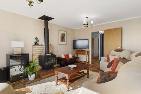 Photo of property in 14 Rangataua Street, Welcome Bay, Tauranga, 3112