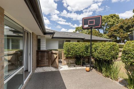 Photo of property in 58 Kayelene Place, Omokoroa, 3114