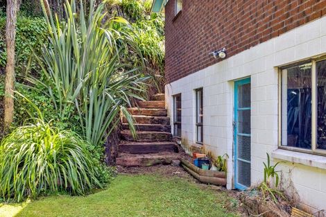 Photo of property in 22 Havelock Place, Blagdon, New Plymouth, 4310