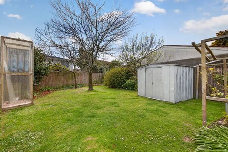 Photo of property in 20 Delaware Crescent, Russley, Christchurch, 8042