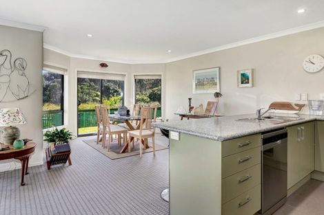 Photo of property in 13 Greenstone Place, Aotea, Porirua, 5024