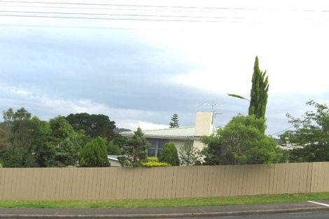 Photo of property in 62 Glengarry Road, Glen Eden, Auckland, 0602