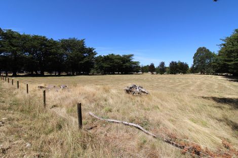 Photo of property in 92 Chester Road, Tawa, Wellington, 5028