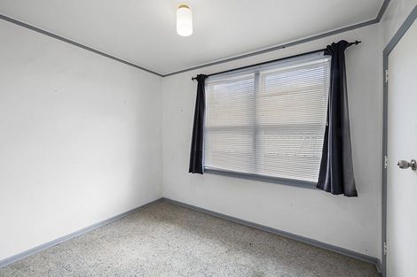 Photo of property in 84 Glenpark Avenue, Frankleigh Park, New Plymouth, 4310