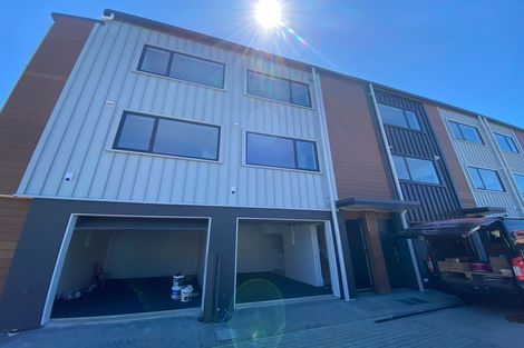Photo of property in 3 Marumaru Lane, Manurewa, Auckland, 2102