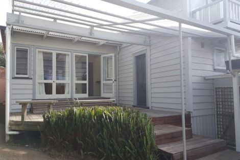 Photo of property in 4 Lake Road, Devonport, Auckland, 0624