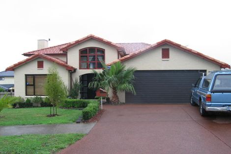 Photo of property in 12 San Lorenzo Rise, Henderson, Auckland, 0612