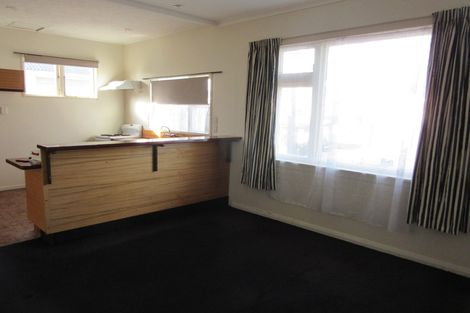 Photo of property in 122 Yule Street, Lyall Bay, Wellington, 6022
