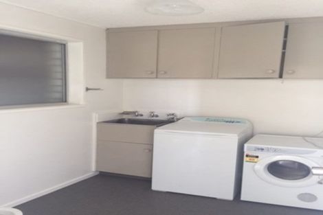 Photo of property in 4/7 Rangitane Street, Maupuia, Wellington, 6022