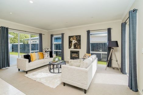 Photo of property in 21 Langdale Court, Huntington, Hamilton, 3210