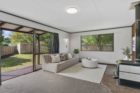 Photo of property in 4 Avon Close, Richmond Heights, Taupo, 3330