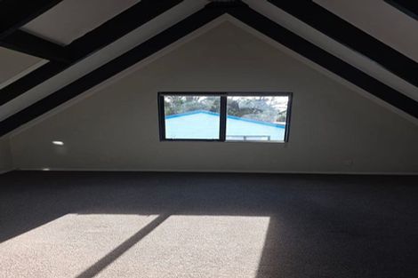 Photo of property in 20 Kerkwall Drive, Naenae, Lower Hutt, 5011