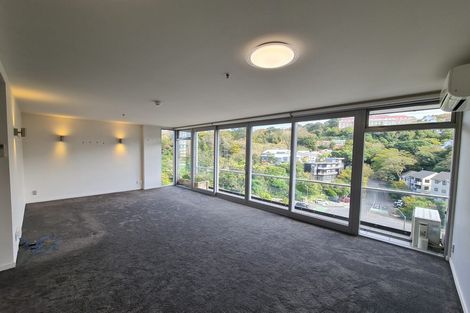 Photo of property in Montreaux Apartments, 8a/164 The Terrace, Wellington Central, Wellington, 6011