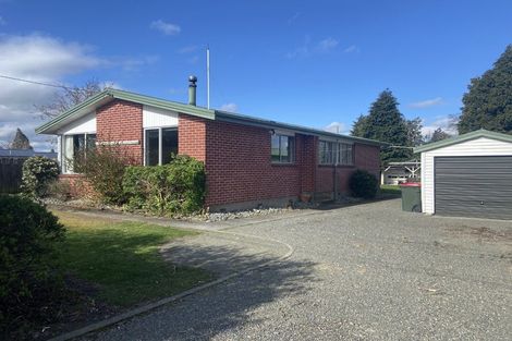 Photo of property in 32 Surrey Street, Mossburn, 9792