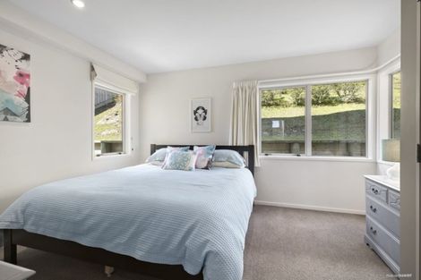 Photo of property in 45 Winsley Terrace, Churton Park, Wellington, 6037