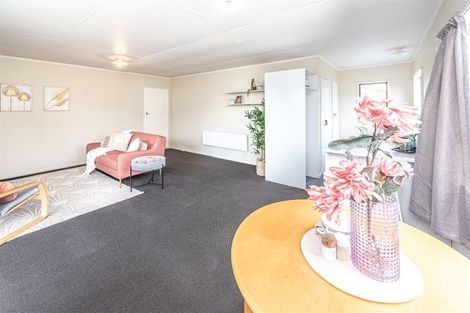 Photo of property in 2b Roberts Avenue, Aramoho, Whanganui, 4500