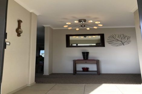 Photo of property in 7 Tohora View, Waihi Beach, 3611