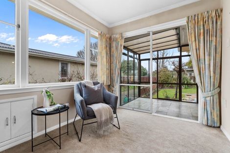 Photo of property in 12 Armstrong Avenue, Carterton, 5713