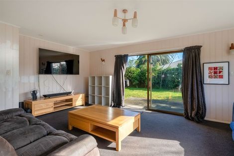 Photo of property in 61a Callender Terrace, Paraparaumu Beach, Paraparaumu, 5032