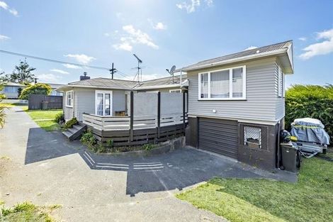 Photo of property in 51 Beaumonts Way, Manurewa, Auckland, 2102