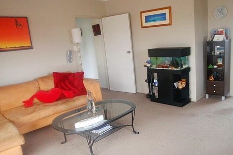 Photo of property in 2 Whiteacres Drive, Sunnyhills, Auckland, 2010