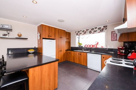 Photo of property in 73 Fairs Road, Milson, Palmerston North, 4414