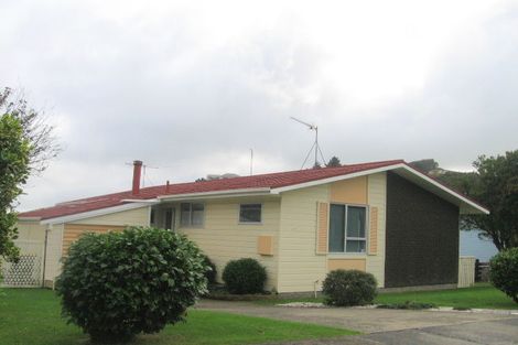 Photo of property in 49 Hicks Close, Whitby, Porirua, 5024