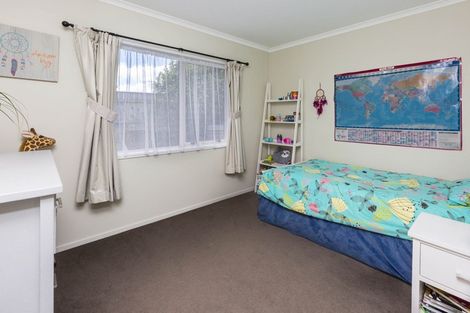 Photo of property in 62 Sunstone Crescent, Brown Owl, Upper Hutt, 5018