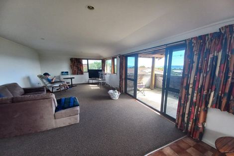 Photo of property in 11 Gladstone Grove, Richmond Heights, Taupo, 3330