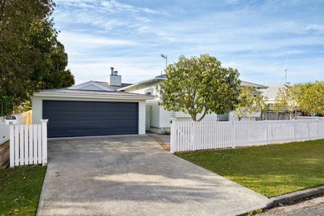 Photo of property in 30 Williams Street, Cambridge, 3434